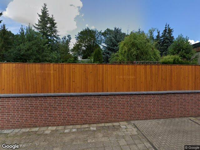 Zwangsversteigerung: Mehrfamilienhaus in Oschersleben, OT Beckendorf- Neinndorf