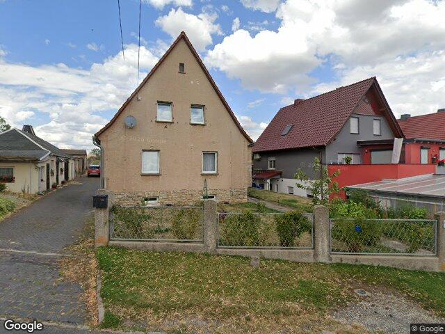 Zwangsversteigerung: Einfamilienhaus, mit Anbauten in Kindelbrück, Bilzingsleben