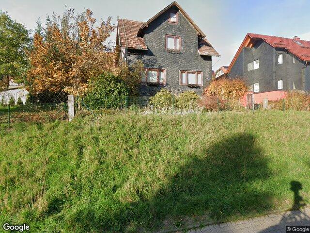 Zwangsversteigerung: Einfamilienhaus in Suhl, Albrechts