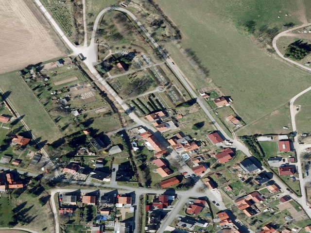 Zwangsversteigerung: Einfamilienhaus in Großbartloff