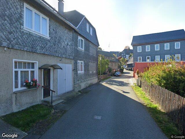 Zwangsversteigerung: Einfamilienhaus in Meura
