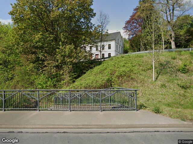Zwangsversteigerung: Einfamilienhaus, Doppelhaushälfte in Freudenberg