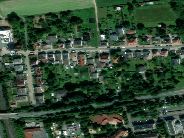 Zwangsversteigerung: Mehrfamilienhaus in Linden, Leihgestern