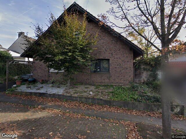 Zwangsversteigerung: Garage, Einfamilienhaus in Wesseling, Berzdorf