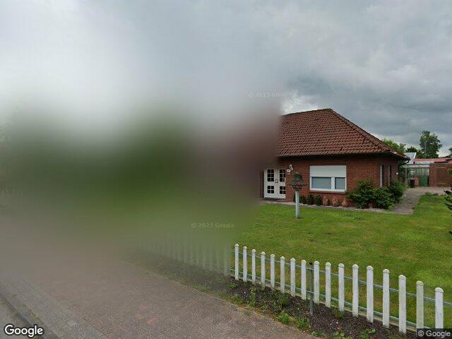 Zwangsversteigerung: Einfamilienhaus in Südbrookmerland, Moordorf