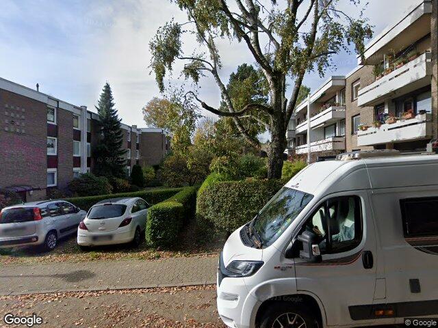 Zwangsversteigerung: Eigentumswohnung (1 bis 4 Zimmer) in Düsseldorf, Knittkuhl