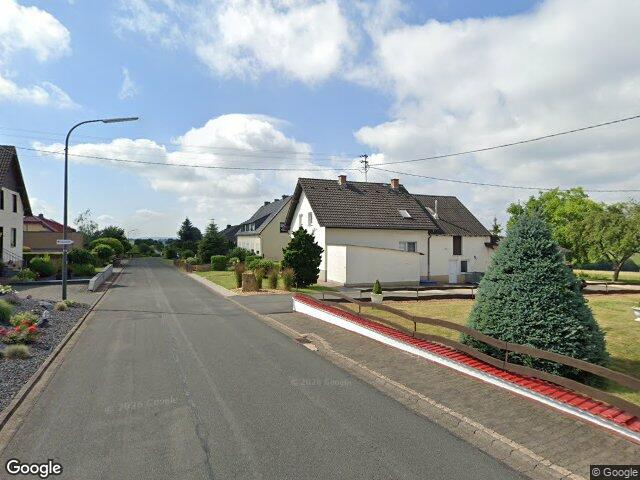 Zwangsversteigerung: Freistehendes Einfamilienhaus- MASSA Fertigteilhaus in Geichlingen