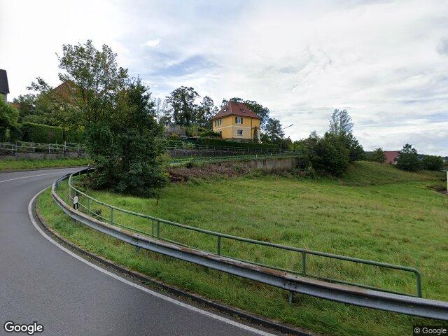 Zwangsversteigerung: Mehrfamilienhaus, Garage, Baugrundstück in Windeck, Rosbach