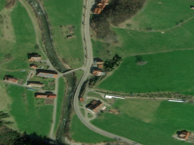Zwangsversteigerung: Zweifamilienhaus in Oberwolfach