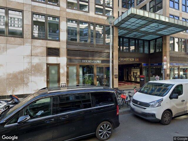 Zwangsversteigerung: Wohn-/Geschäftshaus in Berlin, Mitte