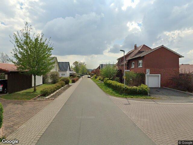 Zwangsversteigerung: Zweifamilienhaus in Porta Westfalica, Eisbergen