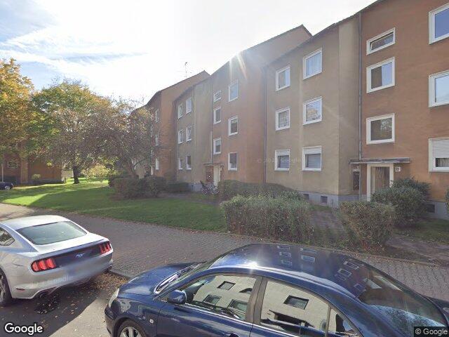Zwangsversteigerung: Zweifamilienhaus in Düsseldorf, Hassels