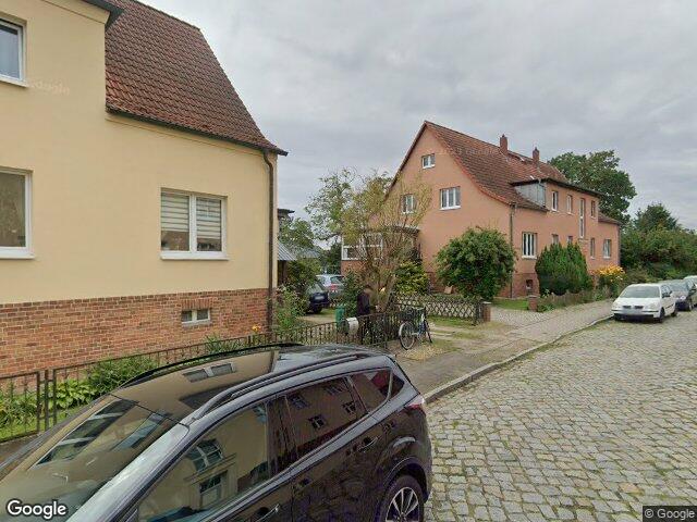 Zwangsversteigerung: Doppelhaushälfte in Kyritz