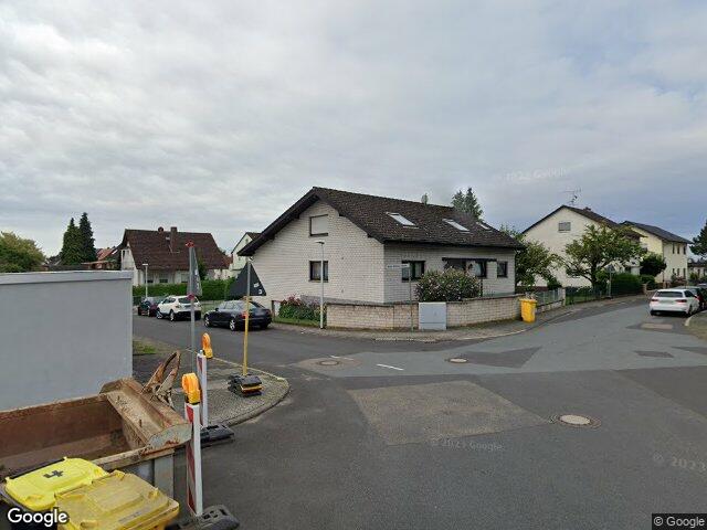 Zwangsversteigerung: Einfamilienhaus, Garage in Hanau, Mittelbuchen