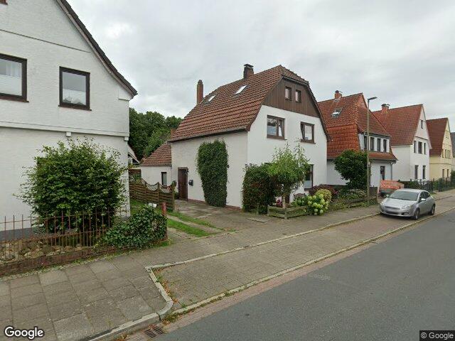 Zwangsversteigerung: Einfamilienhaus, Garage in Bremen, Blumenthal