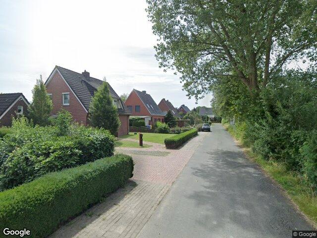 Zwangsversteigerung: Einfamilienhaus in Emden, Widdelswehr