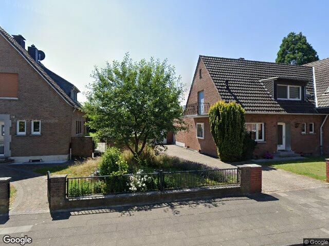 Zwangsversteigerung: Einfamilienhaus in Grefrath, Oedt