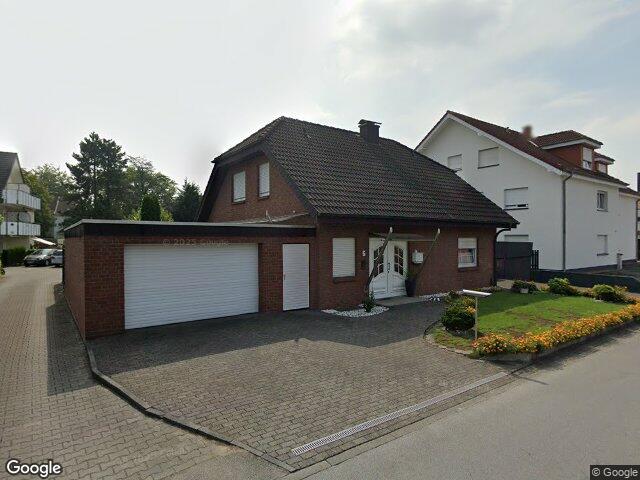 Zwangsversteigerung: Kfz-Stellplatz, Garage, Eigentumswohnung (3 bis 4 Zimmer), Kfz-Stellplatz, Gewerbeeinheit (z.B. Laden, Büro) in Gütersloh