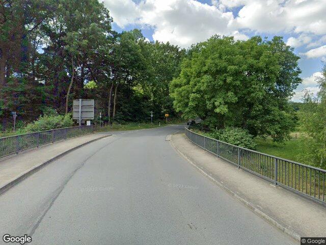 Zwangsversteigerung: Gebäudeensemble in Pirna, Neundorf