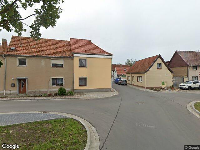 Zwangsversteigerung: Einfamilienhaus, Zweifamilienhaus in Werningshausen
