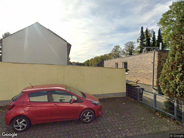 Zwangsversteigerung: Eigentumswohnung (3 bis 4 Zimmer) in Moers, Eick (Ost)