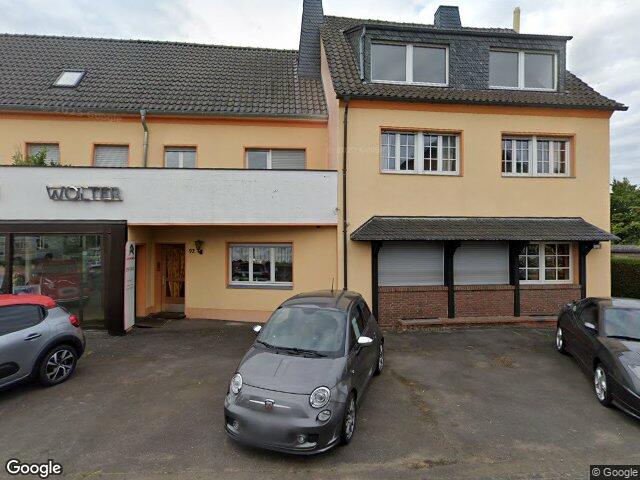Zwangsversteigerung: Wohn-/Geschäftshaus, Autowerkstatt, Garagen- und Lagergebäude in Wachtberg, Adendorf