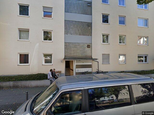 Zwangsversteigerung: Eigentumswohnung (3 bis 4 Zimmer) in Landau