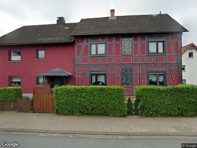 Zwangsversteigerung: Einfamilienhaus in Gladenbach, Mornshausen
