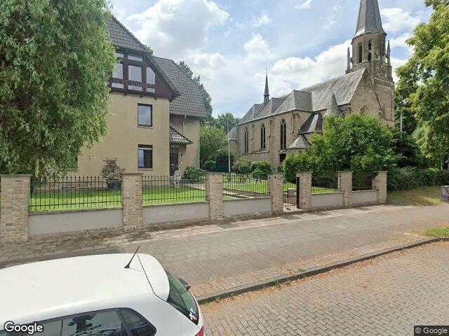 Zwangsversteigerung: Garage, Einfamilienhaus in Liedberg