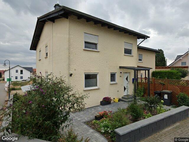 Zwangsversteigerung: Einfamilienhaus, Einfamilienhaus in Wintersheim