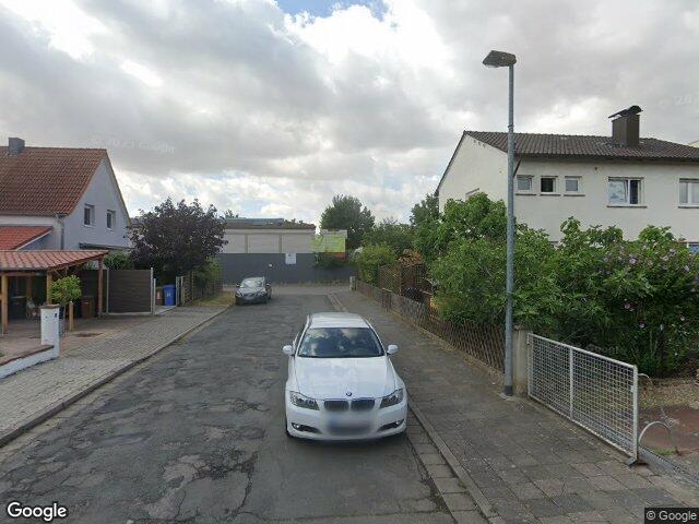 Zwangsversteigerung: Zweifamilienhaus, Garage in Worms, Pfedddersheim