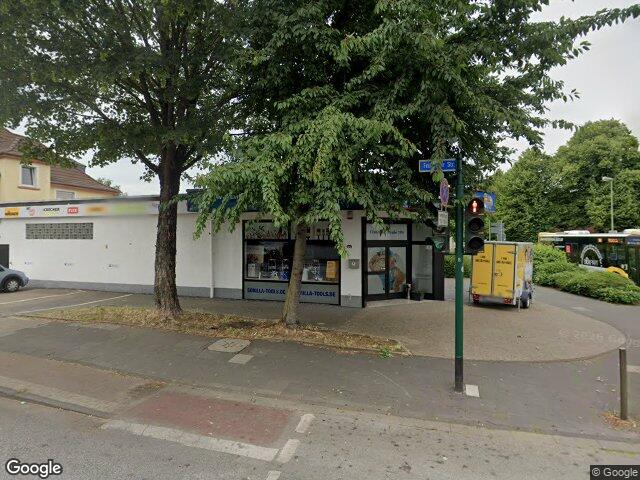 Zwangsversteigerung: gewerblich genutztes Grundstück, Garage, Erbbaurecht in Essen