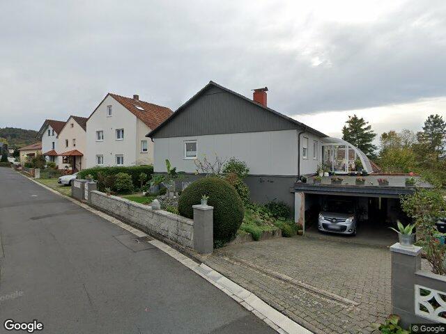 Zwangsversteigerung: Einfamilienhaus, Garage in Gelnhausen, Meerholz