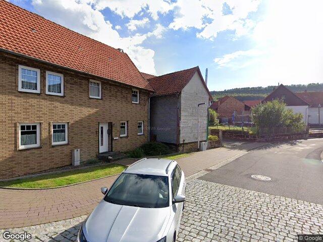 Zwangsversteigerung: Einfamilienhaus in Bovenden, Oberbillingshausen