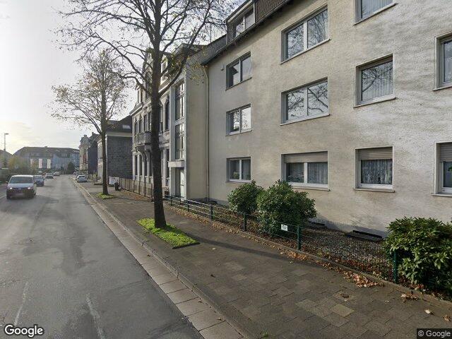 Zwangsversteigerung: Garage, Wohnung im Erdgeschoss in Remscheid