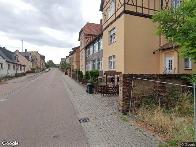 Zwangsversteigerung: Doppelhaushälfte in Seegebiet Mansfelder Land, Wansleben