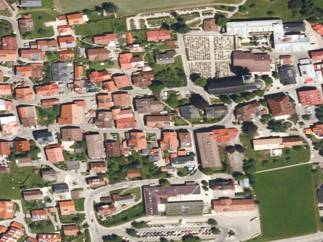 Zwangsversteigerung: Wohn-/Geschäftshaus in Bad Hindelang