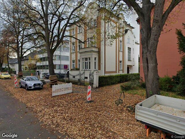 Zwangsversteigerung: Mehrfamilienhaus, Kfz-Stellplatz, unbebautes (Teil)Grundstück in Bonn, Plittersdorf