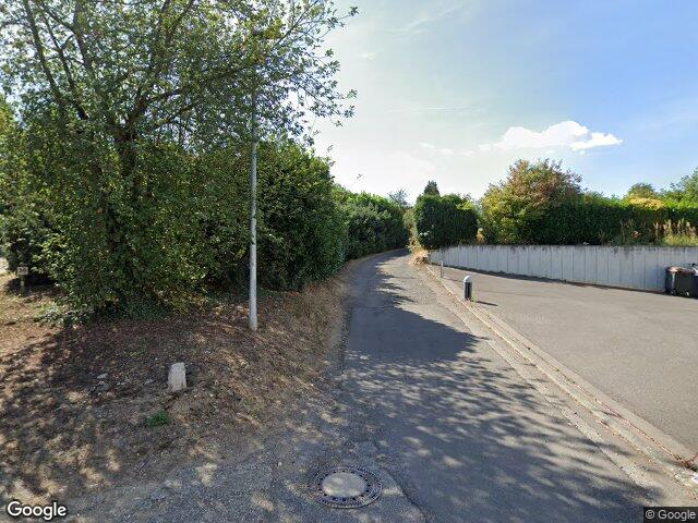 Zwangsversteigerung: Garage, Einfamilienhaus in Bornheim, Waldorf