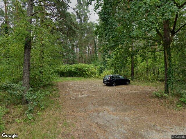 Zwangsversteigerung: Wochenendhausgrundstück mit Parkplatznutzfläche in Klein Döbbern