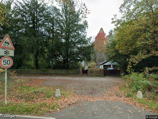 Zwangsversteigerung: Zweifamilienhaus, Garage, Einfamilienhaus in Mülheim an der Ruhr, Broich