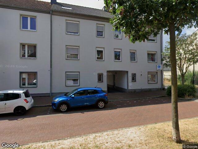 Zwangsversteigerung: Eigentumswohnung (3 Zimmer K, D. B und Kellerraum) sowie ein Kfz-Stellplatz, Eigentumswohnung (2 Zimmer K, D. B und Kellerraum) sowie ein Kfz-Stellplatz in Wesel