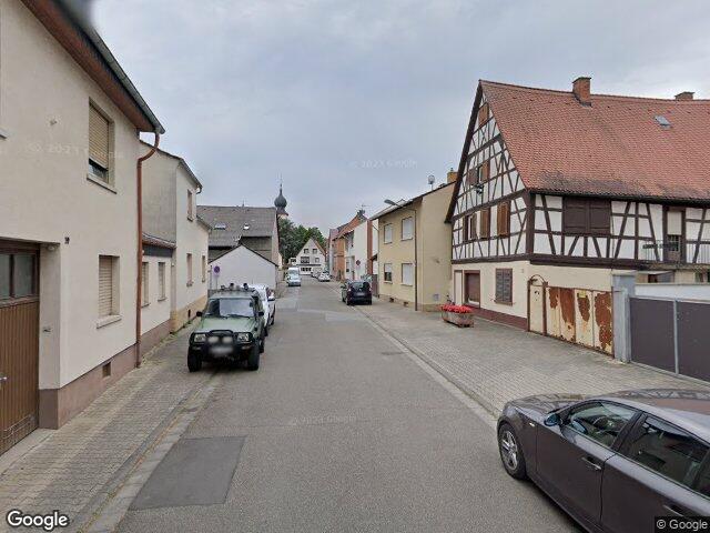 Zwangsversteigerung: Einfamilienhaus in Bürstadt