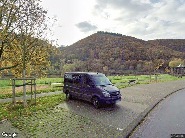 Zwangsversteigerung: Weinkeller, Altbaugebäude in Valwig