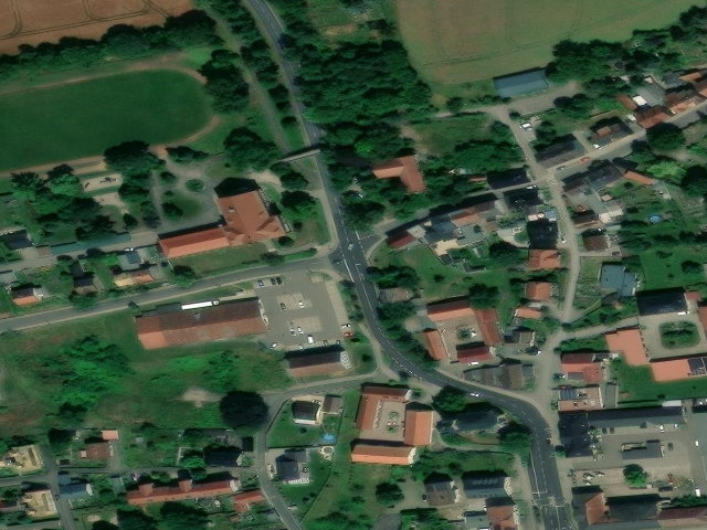 Zwangsversteigerung: Einfamilienhaus in Rositz