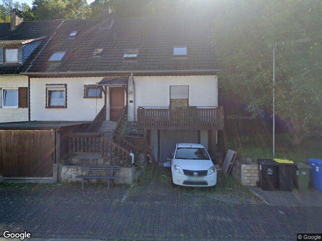 Zwangsversteigerung: Doppelhaushälfte in Sankt Goar, Fellen