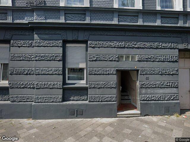 Zwangsversteigerung: Mehrfamilienhaus, Garage, gewerblich genutztes Nebengebäude in Gelsenkirchen, Schalke