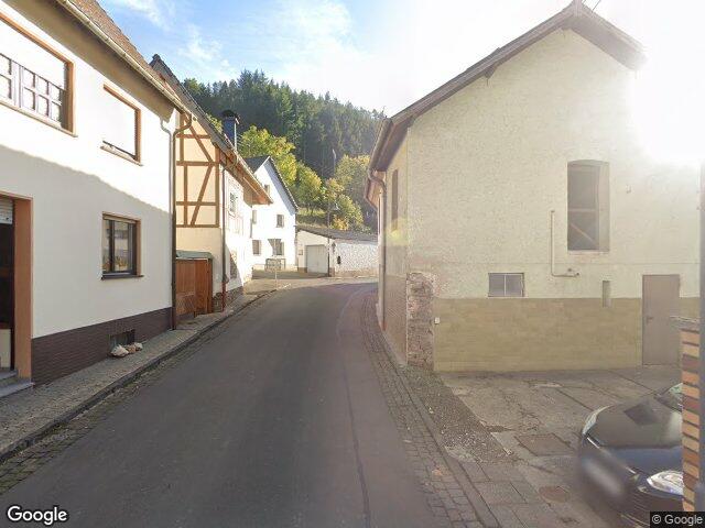 Zwangsversteigerung: Einfamilienhaus in Kesseling