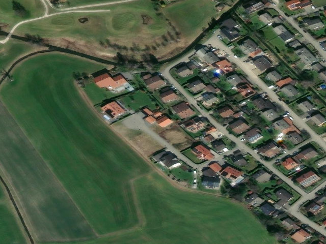 Zwangsversteigerung: Einfamilienwohnhaus mit Doppelgarage in Grassau