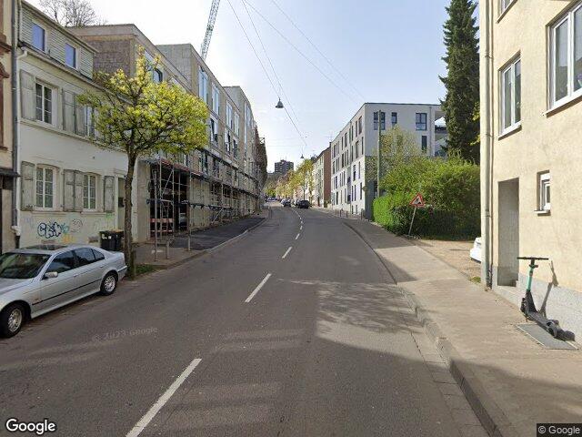 Zwangsversteigerung: Einfamilienhaus in Saarbrücken